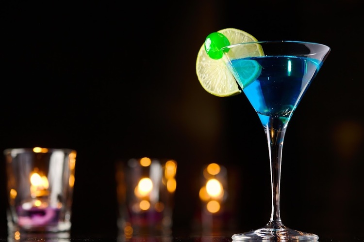 お酒づくりのスキルも習得！