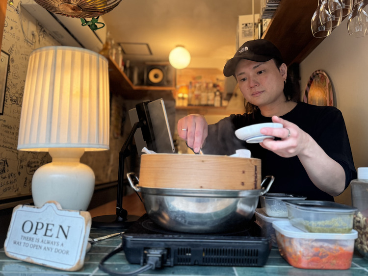 bar yellowの詳細画像3