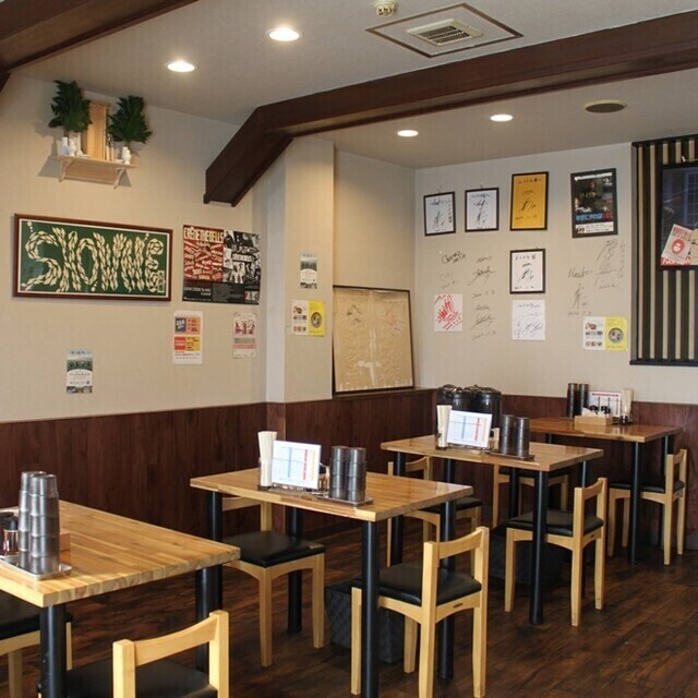 清潔感のある店内で気持ちよく働ける！