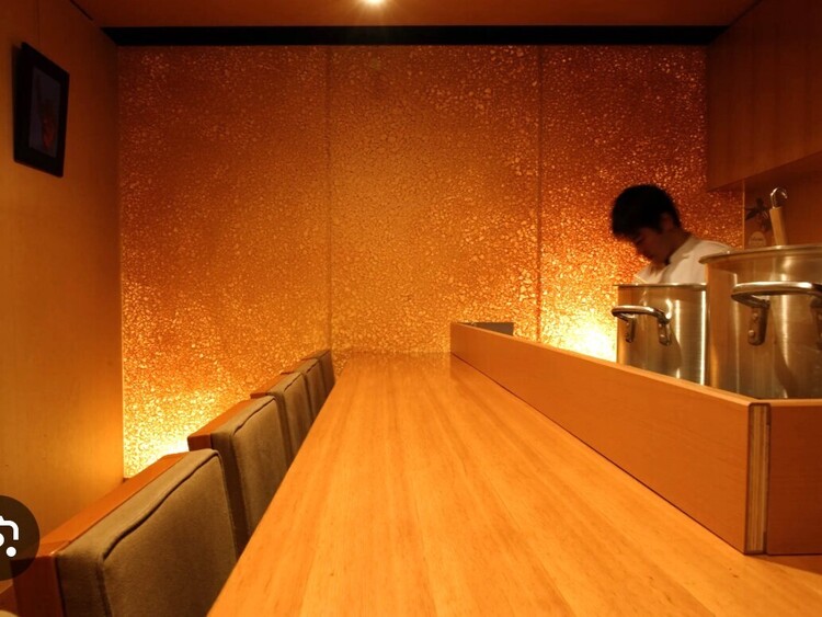 NEWオープン☆洗練されたデザイン空間