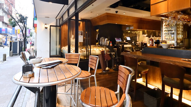 人気のテラス席もご用意があります