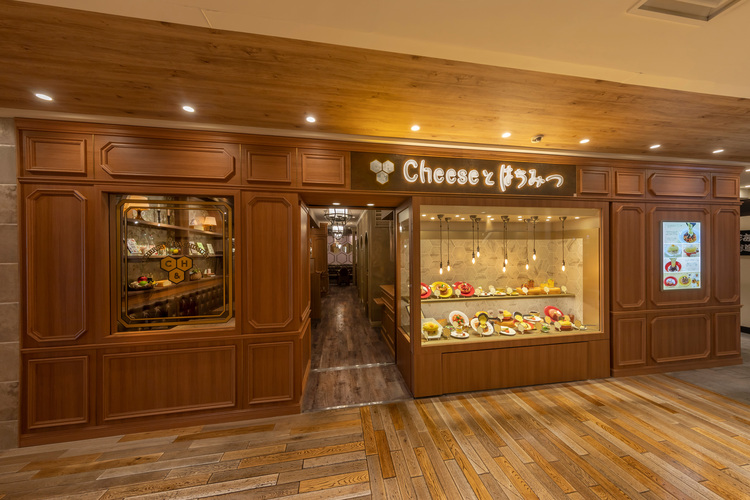 写真映えするスイーツ・ドリンク多数