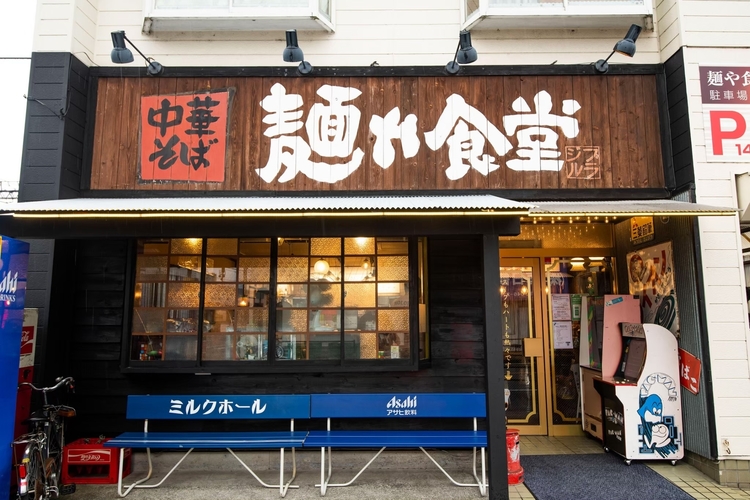 20〜40代の幅広い社員が活躍中です★