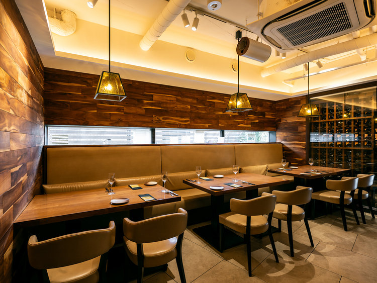 四季を感じる料理を楽しめる空間です