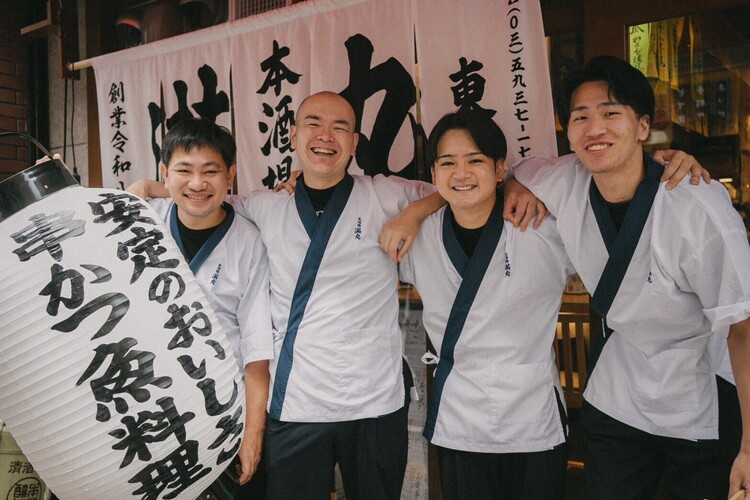 本酒場 満丸 東店の詳細画像1