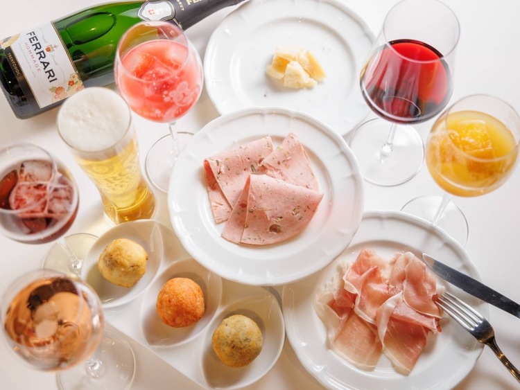 毎年、２週間のイタリア研修旅行を実施！