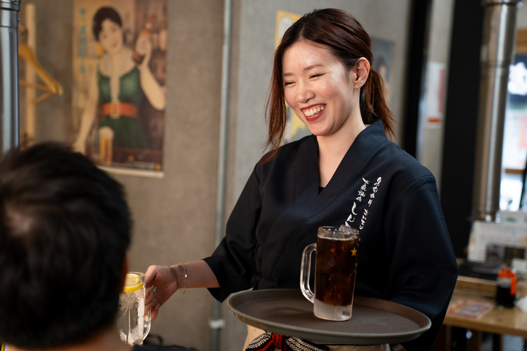 飲食＝ブラックのイメージを払拭します！