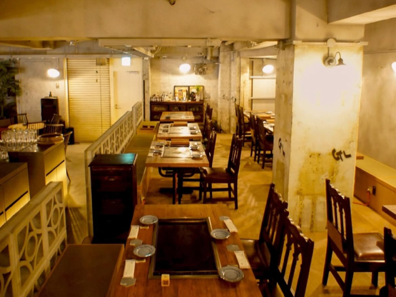 清潔感あふれるスタイリッシュな店舗