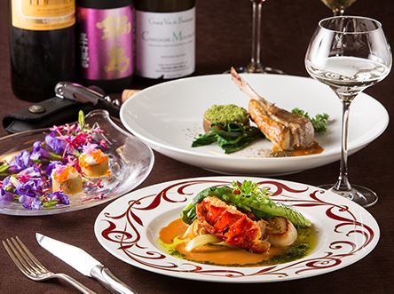 シェフおまかせのコース料理