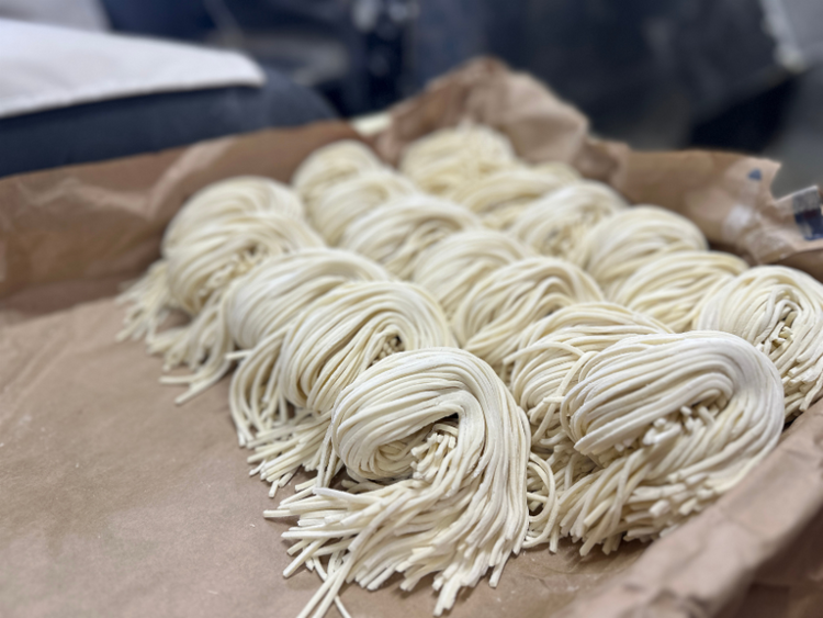 打ちたての自家製麺が自慢♪