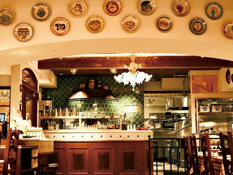 ピッツェリアの老舗！