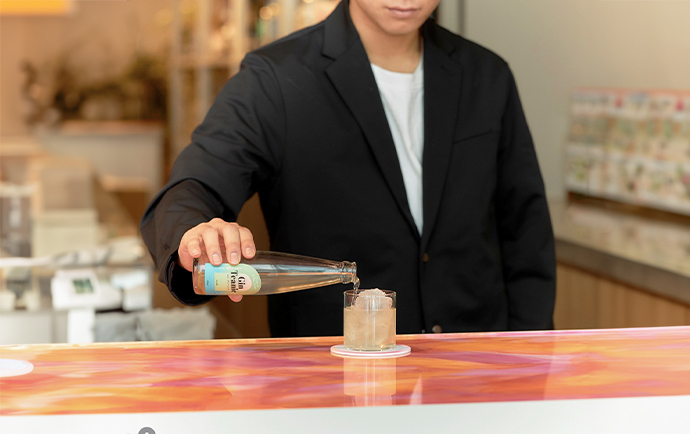 個性光るカクテルをつくっていきましょう！