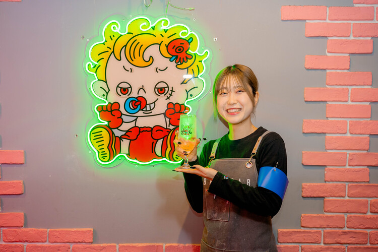 バブ 梅田店の詳細画像2