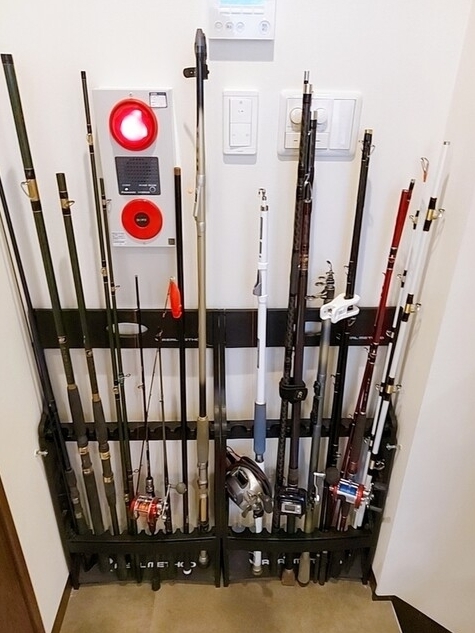 店長自慢の竿！週に何回か釣りに行きます。