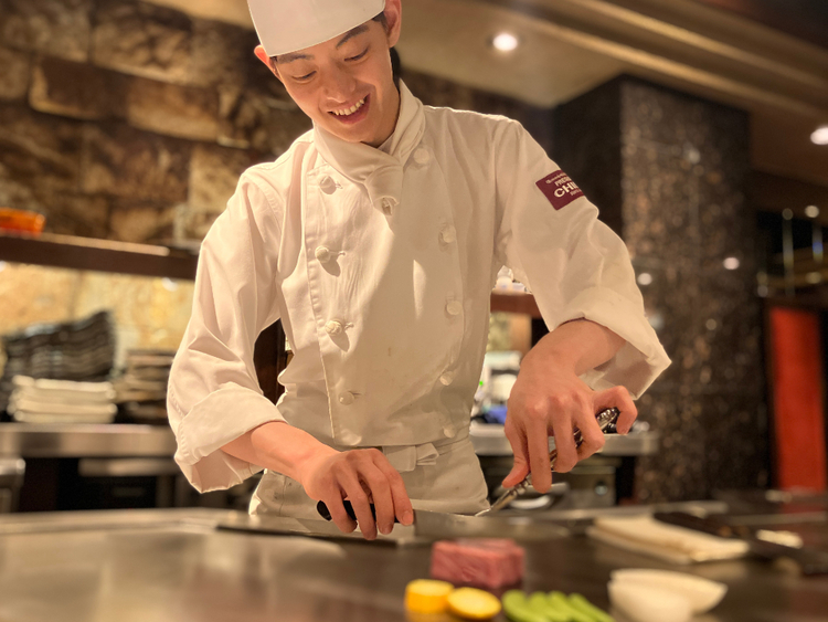 大阪のテッパンを、世界のテッペンへ。