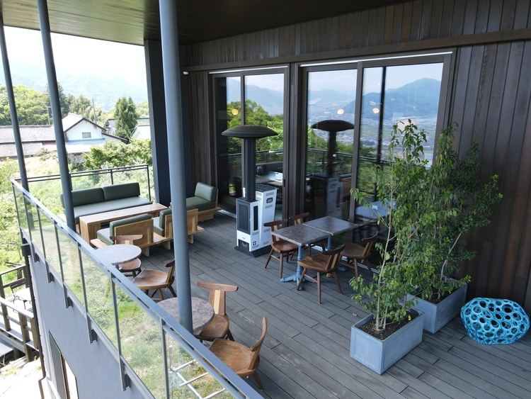 初めてでも、なぜか落ち着く外観