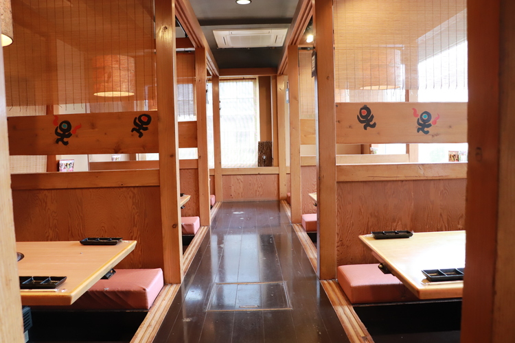 綺麗な店内で働けます！