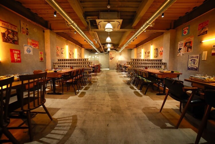 段階的に成長できる研修制度あり