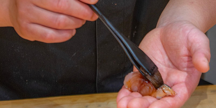 世界各国のゲストに寿司で感動を！