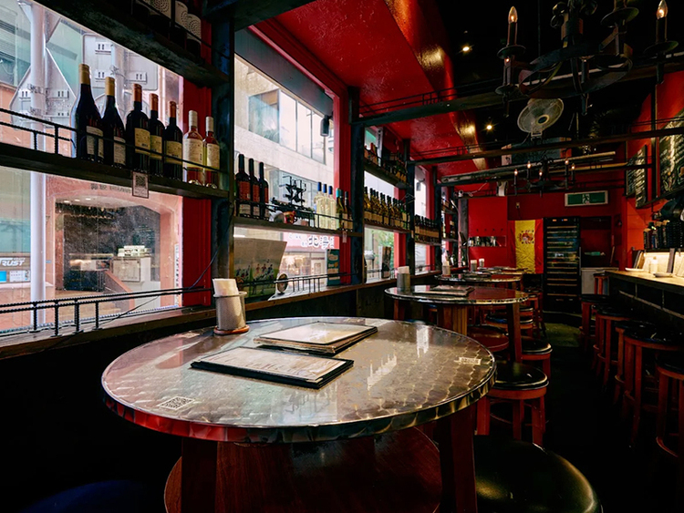 赤坂の系列店 スペインバルも大好評