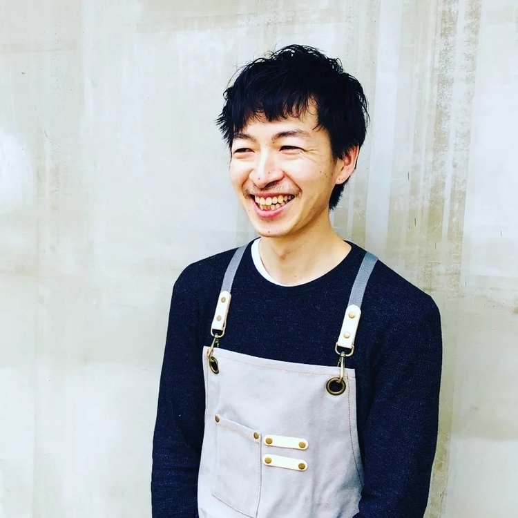 穏やかなシェフの下で一緒に働きませんか