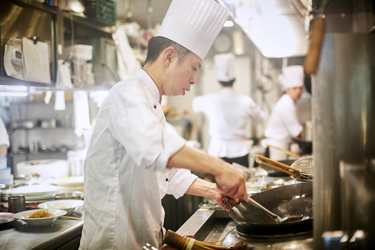 少人数精鋭でチームワークも抜群です！