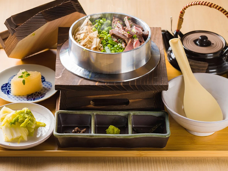 料理とお酒、空間までトータルで楽しめる