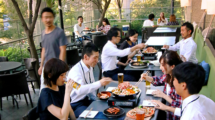 近隣のオフィスワーカーにも愛されています