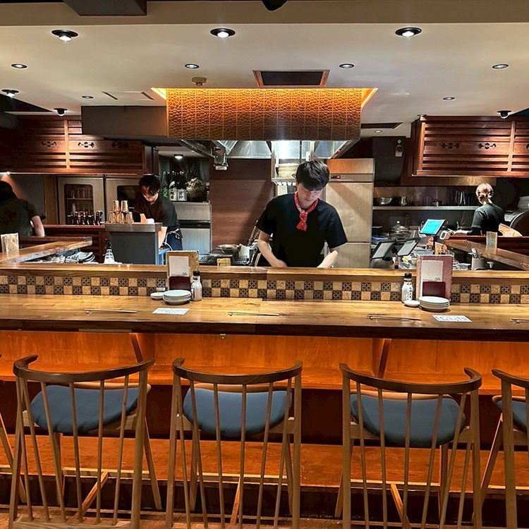 カウンターから見える調理風景です!