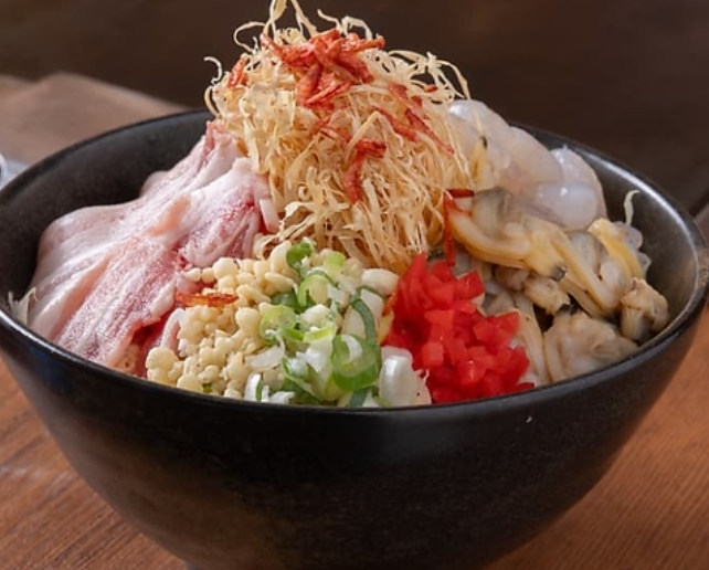 土日祝は時給200円UP！効率よく稼ぐ