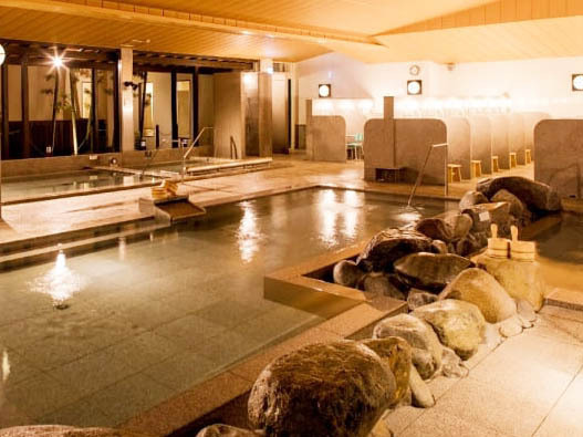 仕事終わりは天然温泉でリフレッシュ！