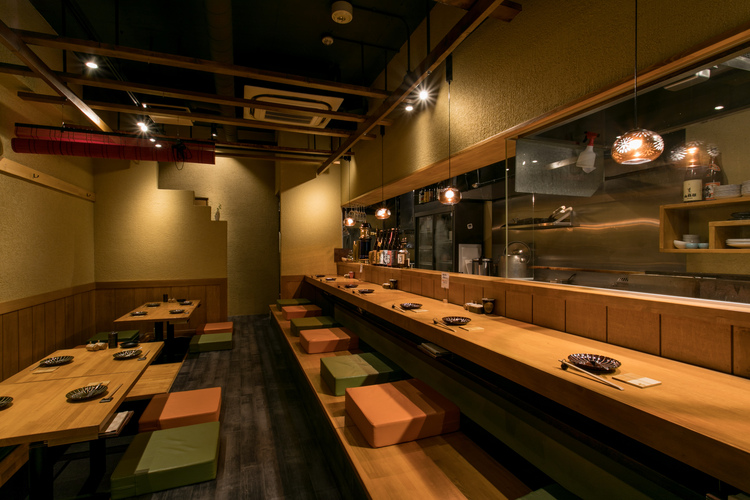 落ち着いた店内。