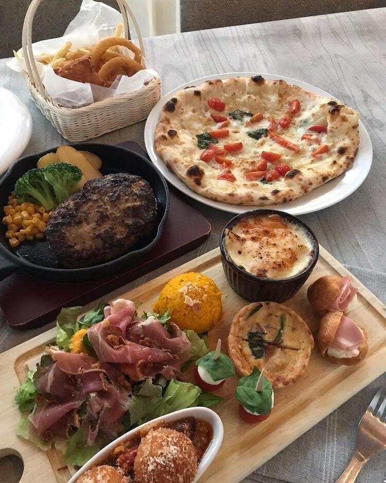 本格的なビストロ料理を提供しています◎