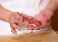 お持ちの技術を活かして収入UPを狙えます