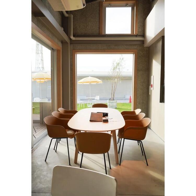 安定感ある上場企業が母体！