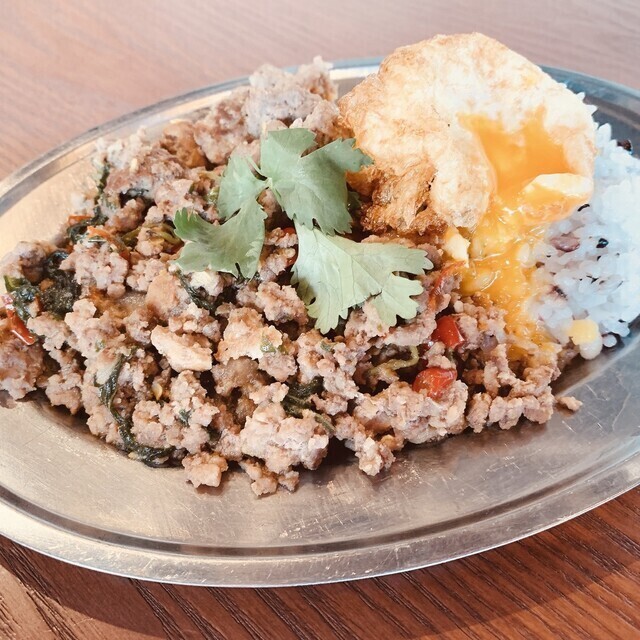 おひとり様も立ち寄りやすい店内