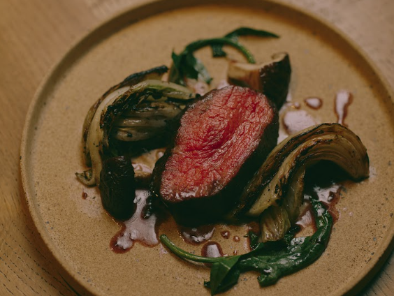 有名店出身シェフから直接学ぶ贅沢。