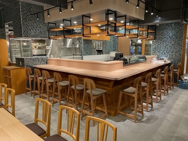 2022年12月OPENの綺麗な店内です