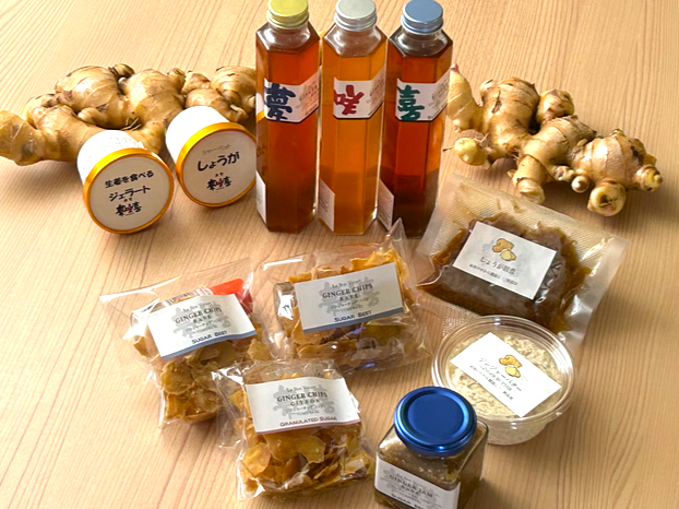 オリジナル商品もせっせと作り続けています