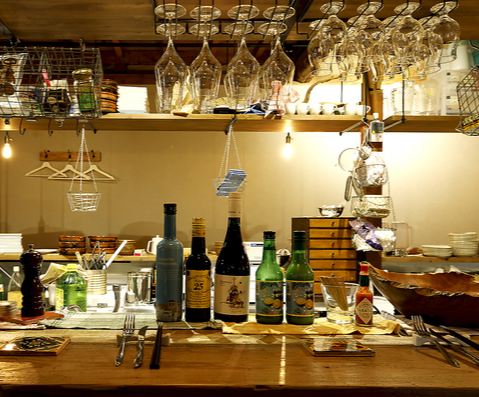 ライブ感あふれるカウンター席