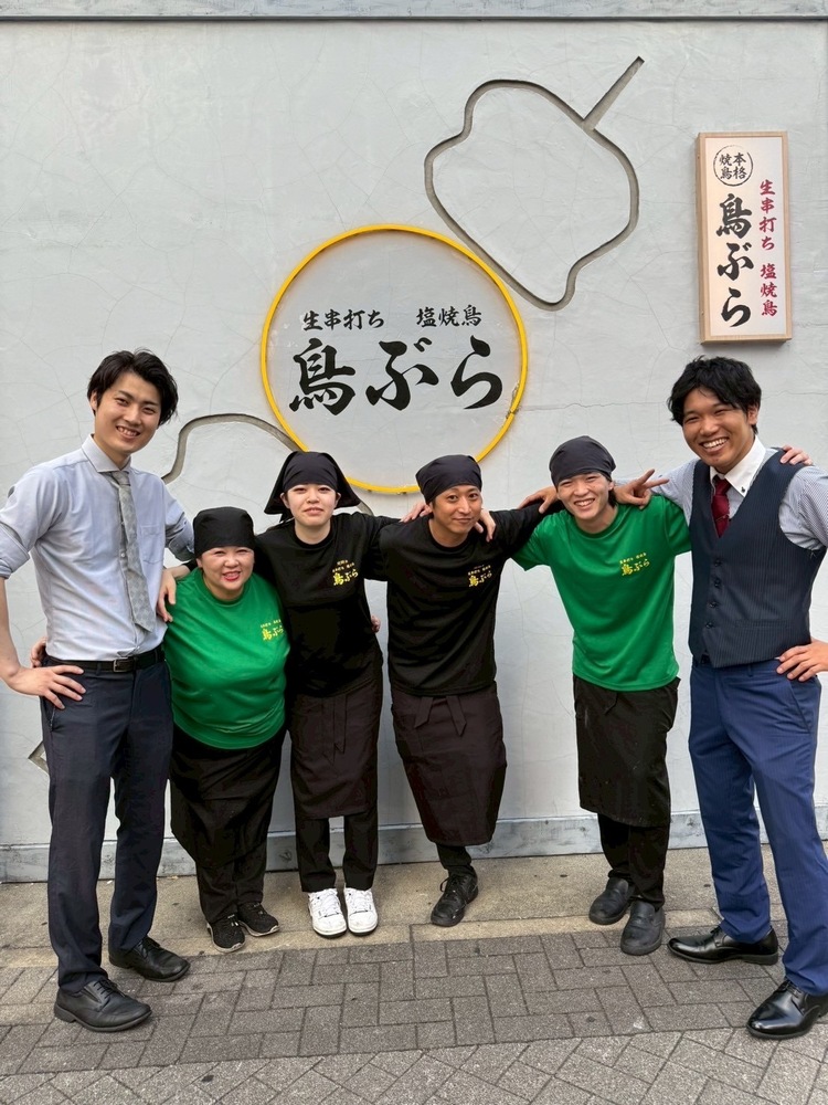 飲食経験豊富なスタッフがいるから安心♪