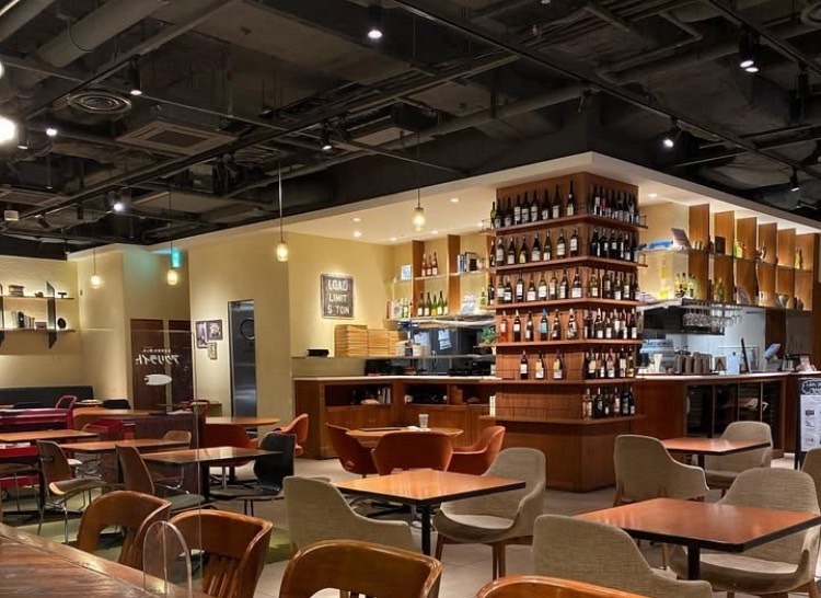 内装は最先端のおしゃれ店内◎