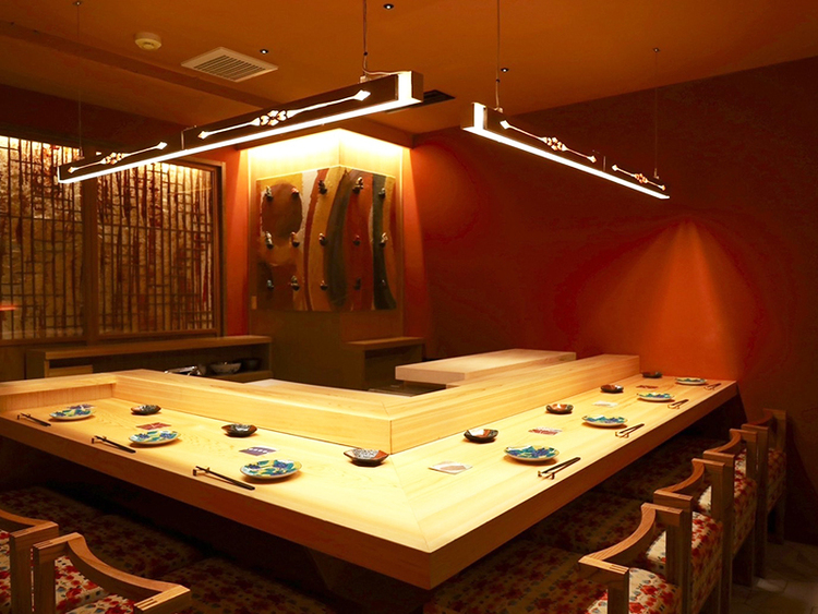 系列）鮨職人へのキャリアも可◎