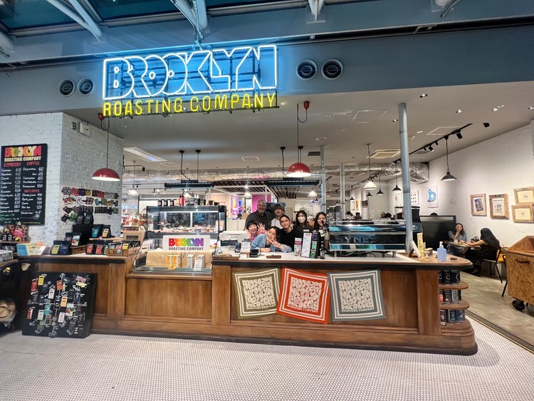 PLAZAと一緒に働く企機会もあるんです