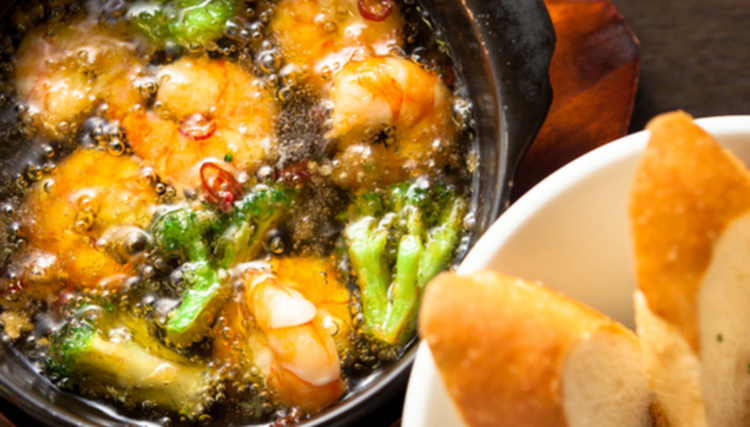 内装にもこだわり、落ち着いた店内です。