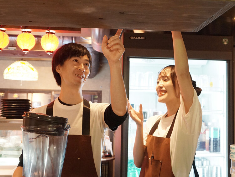 にんにく鶏焼肉サンの詳細画像3