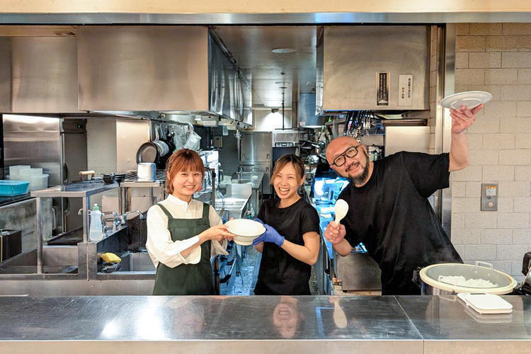 今出川駅より徒歩1分☆大学内のレストラン