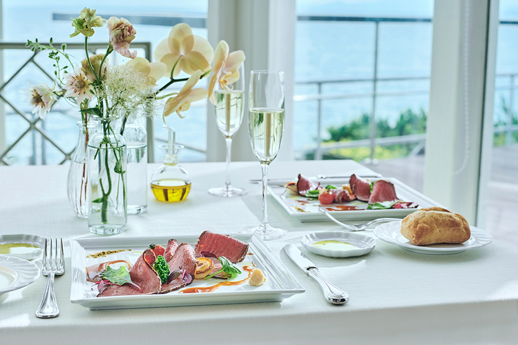 湘南の海を一望できるレストラン・結婚式場