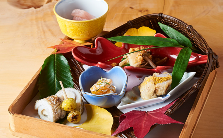 四季の恵みを日本料理の技法で仕立てる。