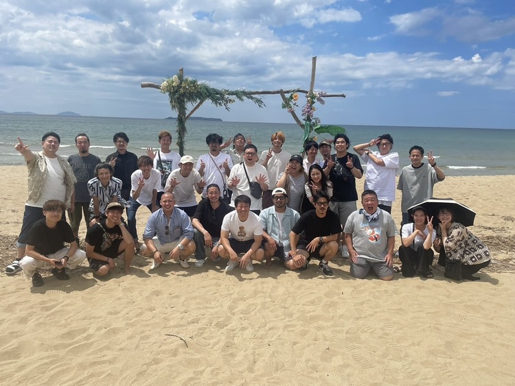 社員旅行は南の島へ！仕事も遊びも全力。